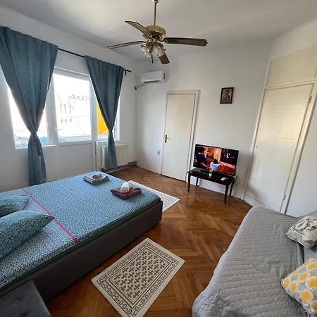 Unirii Downtown Apartment Бухарест Экстерьер фото