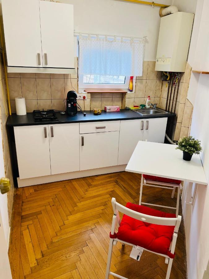 Unirii Downtown Apartment Бухарест Экстерьер фото